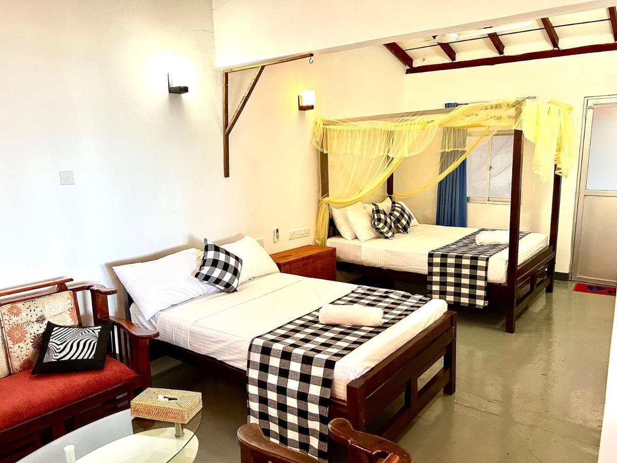 Hotel Kenno'S Korner à Weligama Extérieur photo